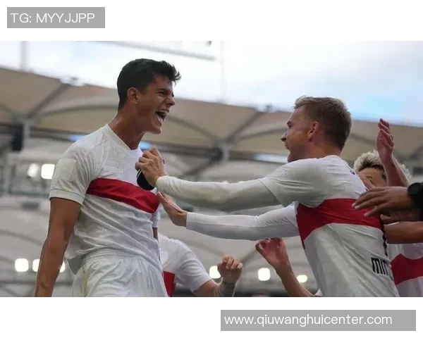 青春风暴来袭阿斯报道皇马首发平均年龄仅25岁将回购帕斯与切马